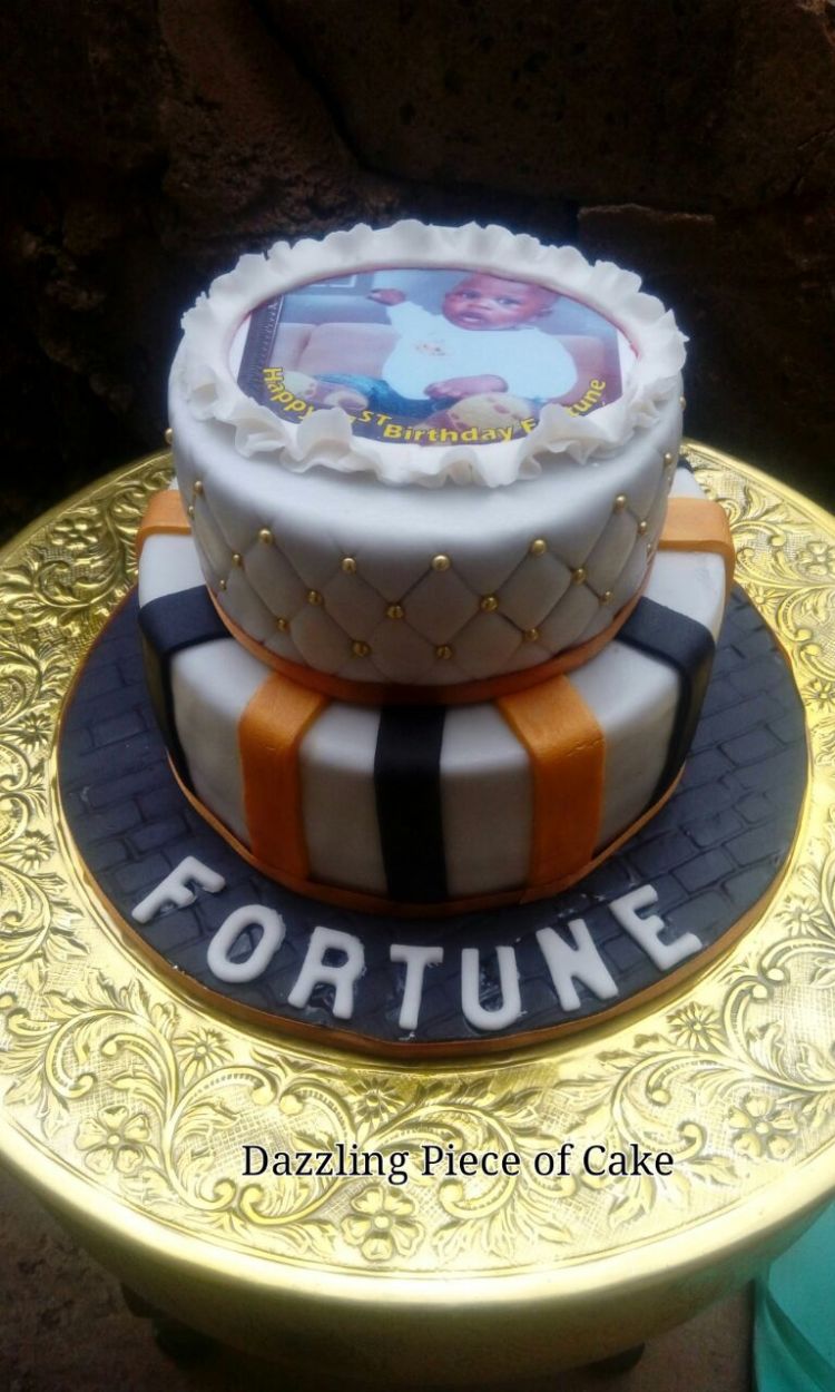 2 tier Judie cake