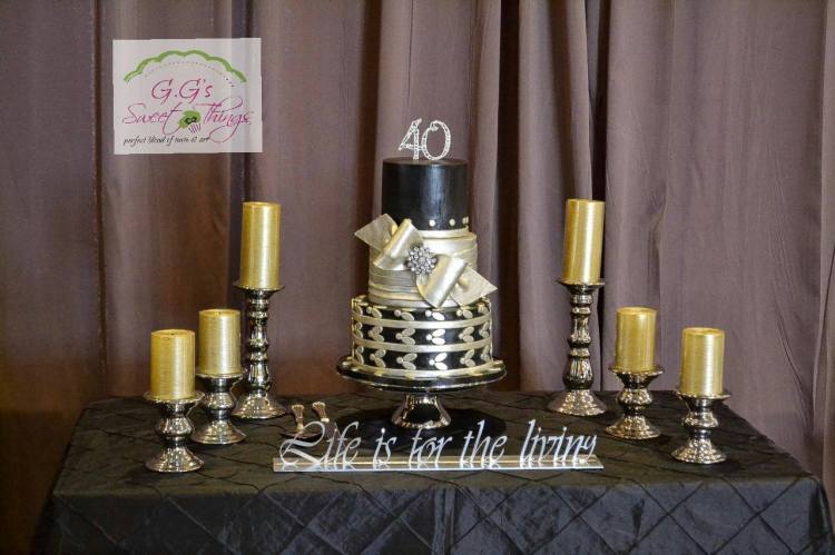 Gold and silver wedding cake by Gaceri of GGs